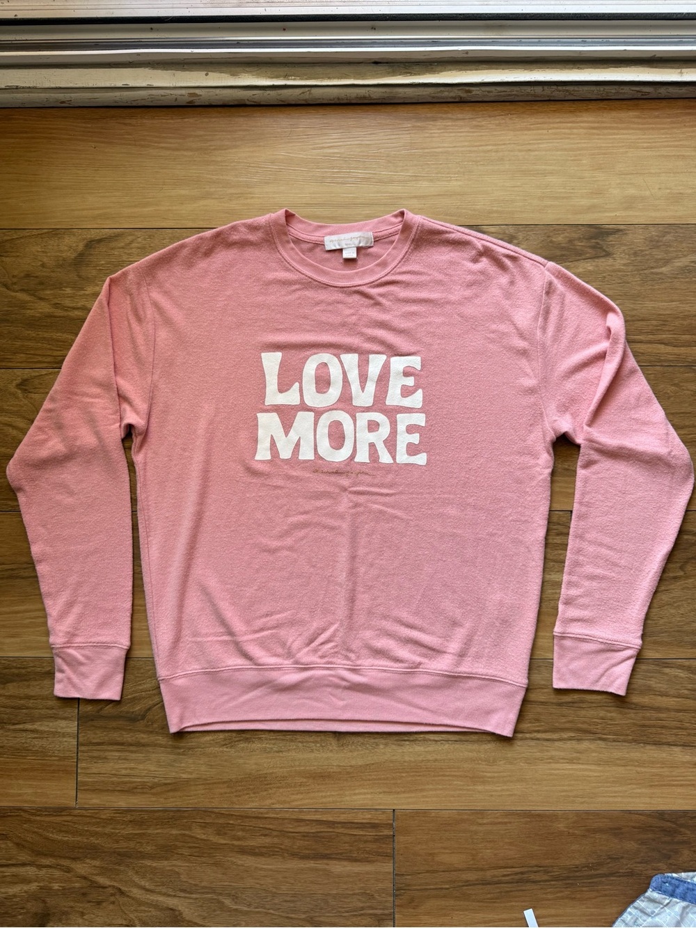 Spiritual Gangster Pink "LOVE MORE" Crewneck Sweater size Small